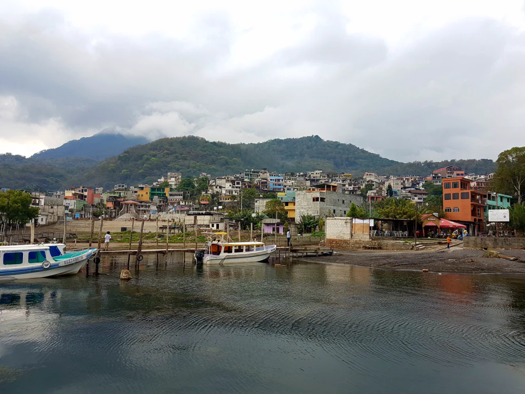 Blick auf Santiago Atitlán