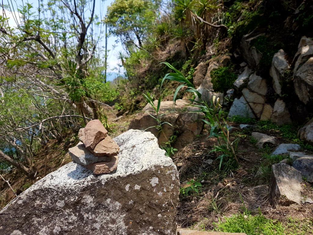 Eine der wenigen Wegmarkierung - tatsächlich nicht mal benötigt!