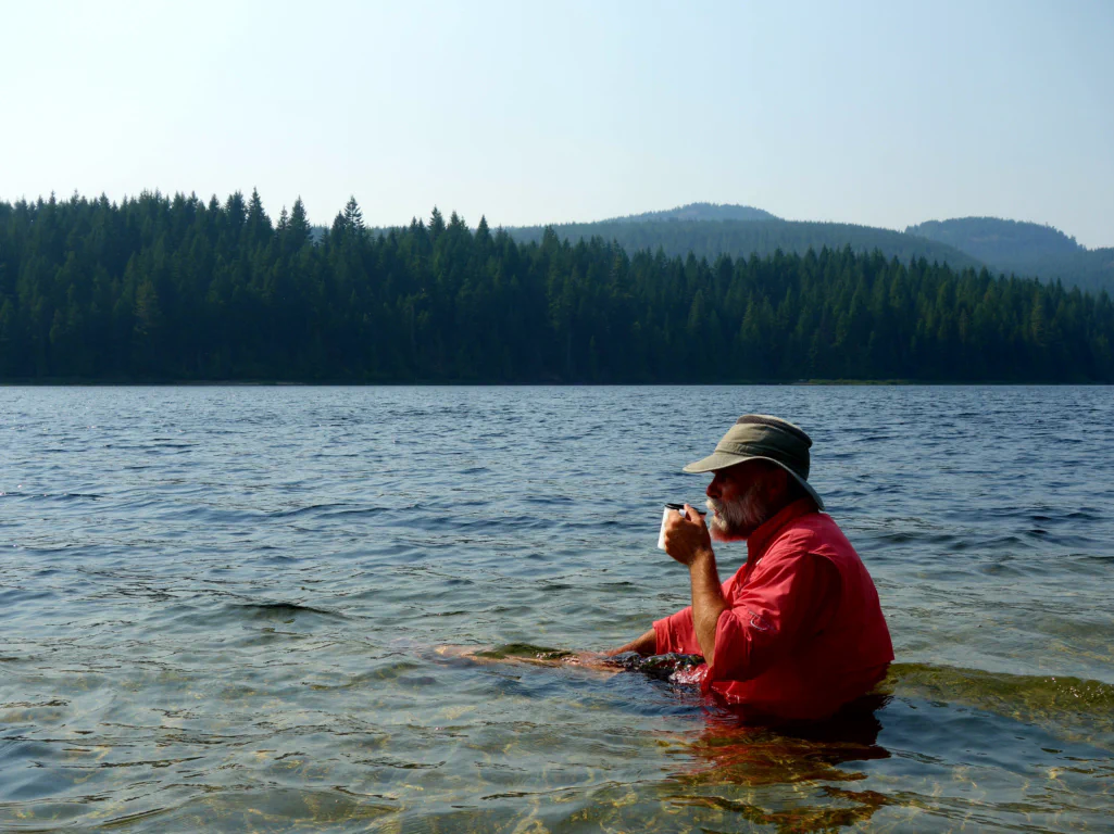 Inkognito: Wein aus der Kaffeetasse