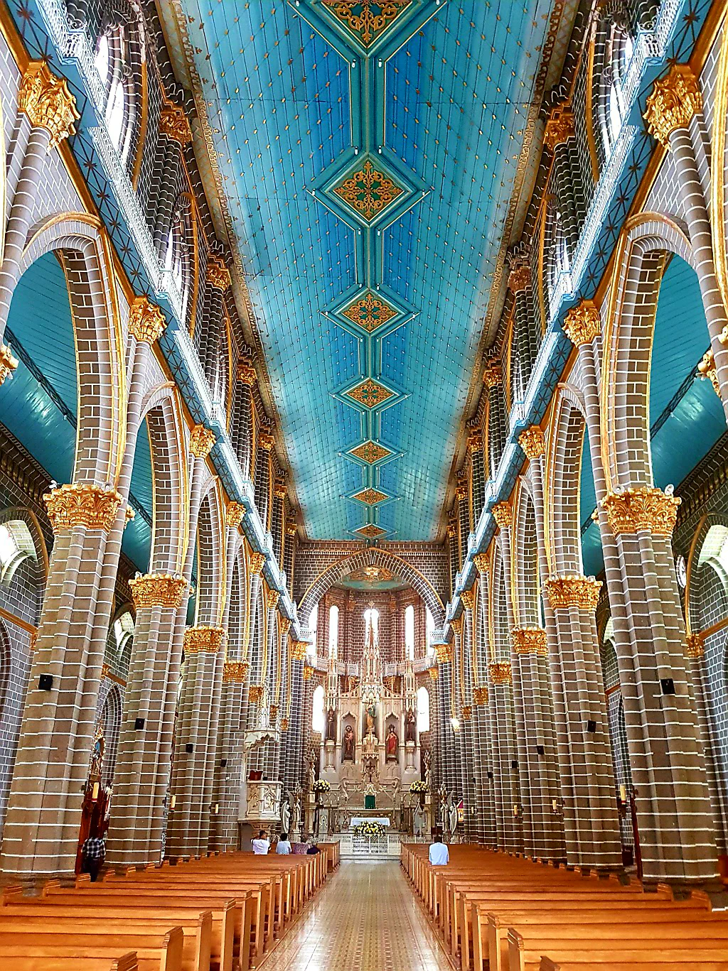 8 Monate auf Reisen und das ist mein erstes Innen-Kirchenfoto!