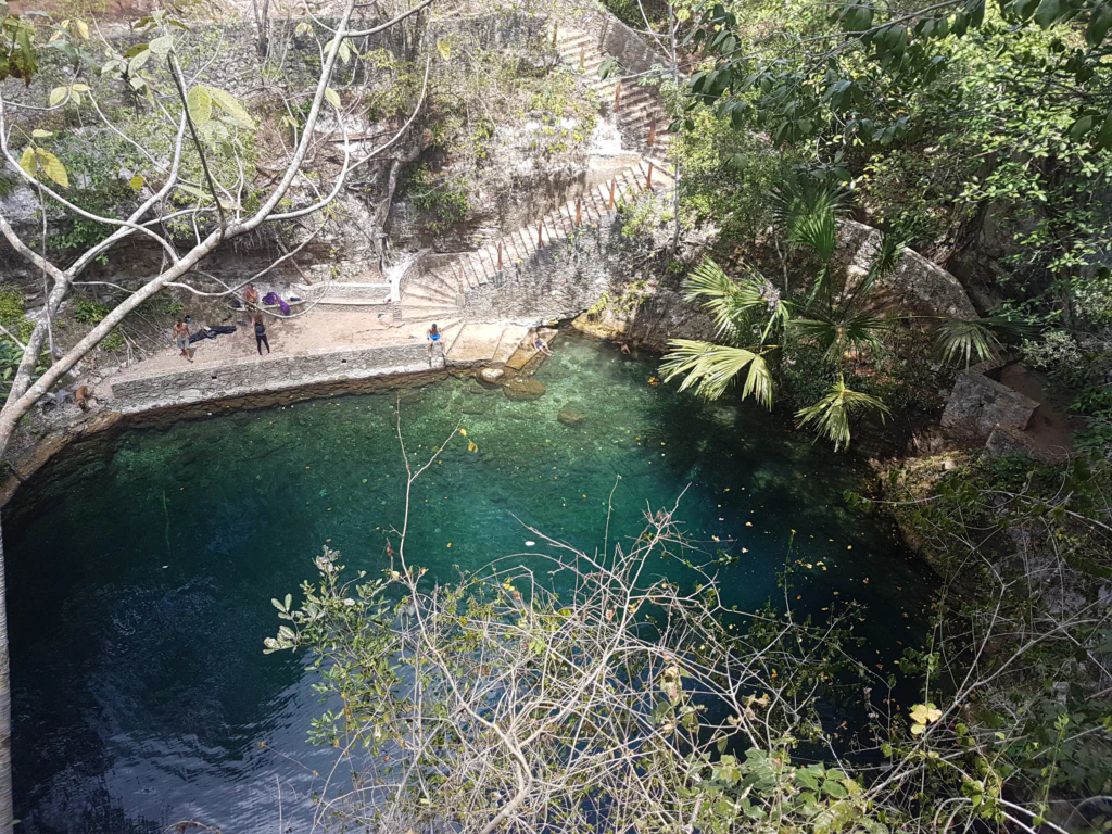 Cenote Xla'Kaj