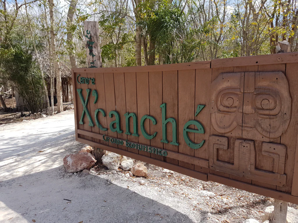 Auf dem Weg zur Cenote X'canché