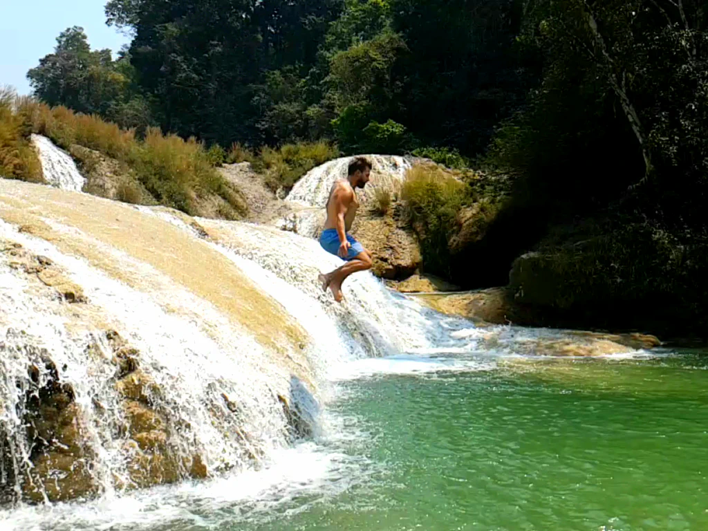 Klares, türkises Wasser