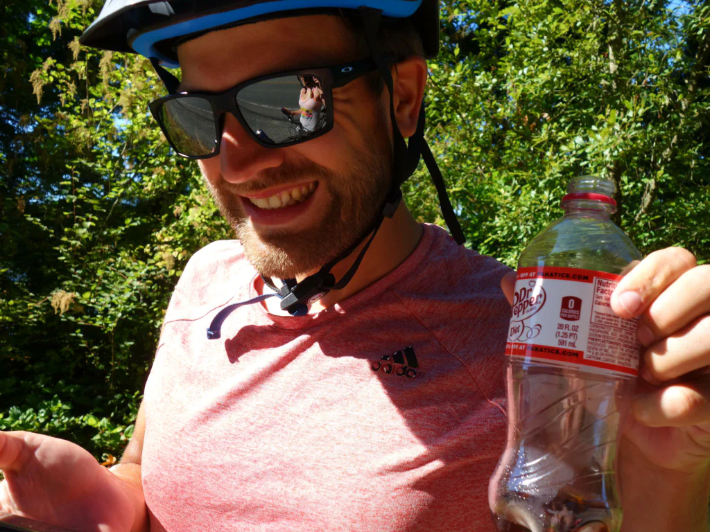 Kaum oben angekommen, ist Dr. Pepper schon leer...